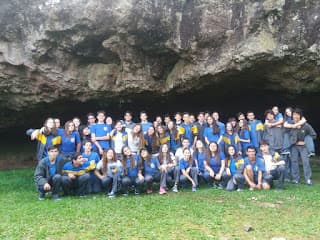 Imagen de alumnos del Liceo Padre Domingo en un viaje