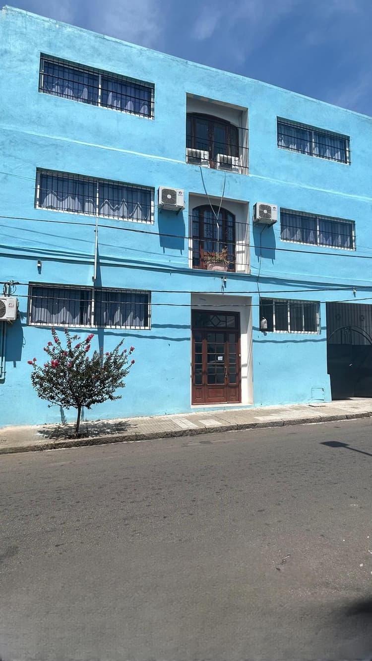 Infraestructura moderna del liceo en Maldonado